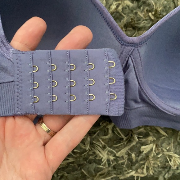 A Pea in the Pod maternity nursing bra - Picture 3 of 5